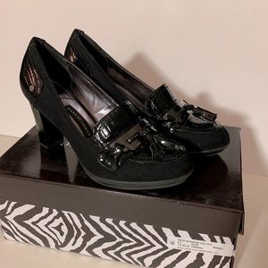 Dana Buchman Black Heels